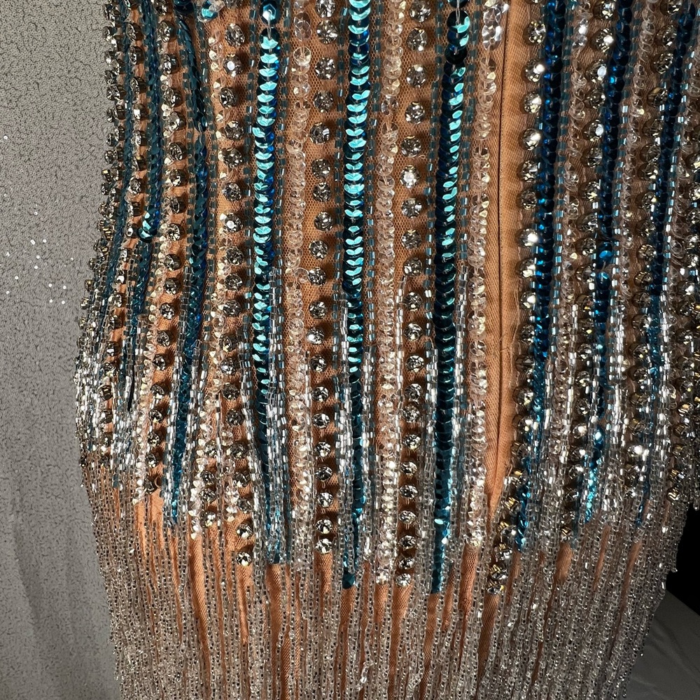 Jasz Formal Dress - Picture 5 of 11